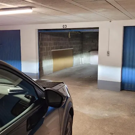Magnifique Vue Avec Balcon Garage Prive Wi-fi Et Ascenseur Apartment *